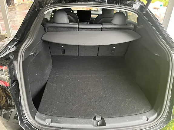 Tesla Model Y 2023 photo 5