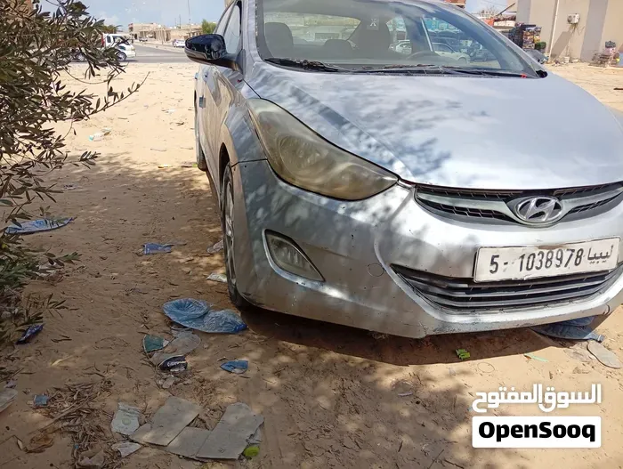 Hyundai Elantra 2012 photo 3