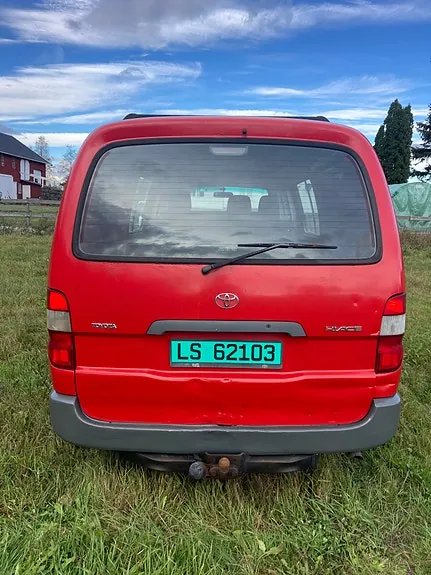 Toyota Hiace 2005 photo 5
