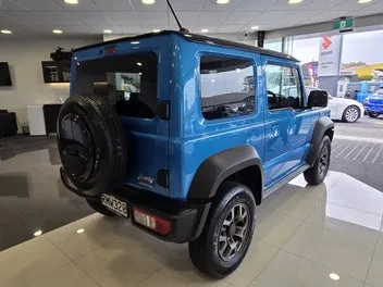 Suzuki Jimny 2025 photo 5