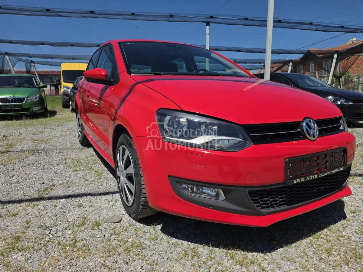 Volkswagen Polo 2012 photo 2