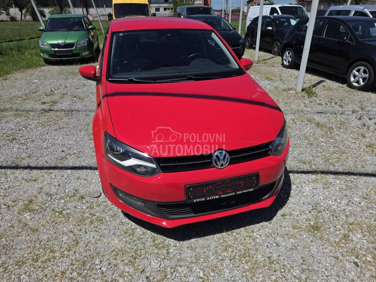 Volkswagen Polo 2012 photo 3