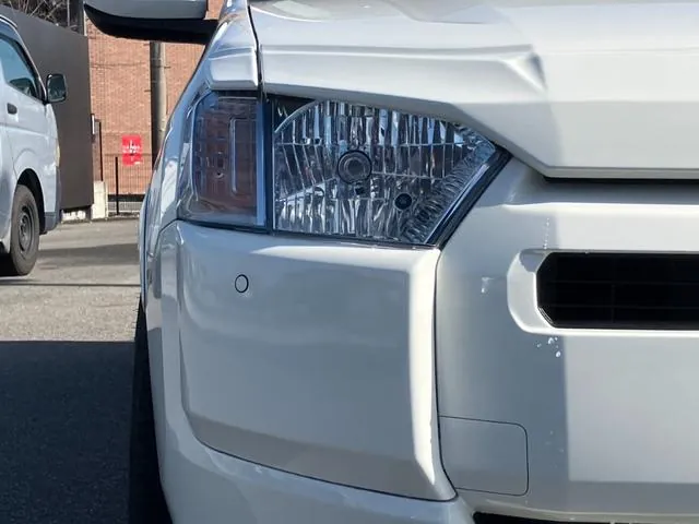 Toyota Prius Hybrid F 2025 photo 2