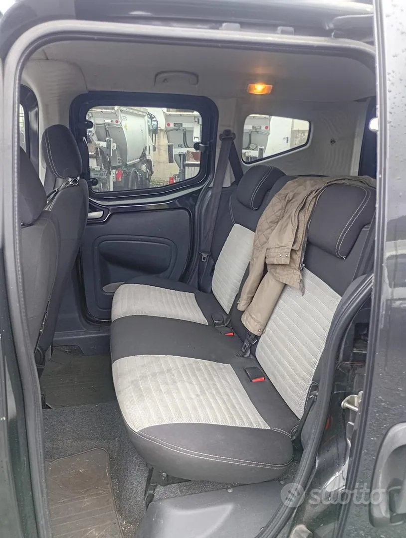 Fiat Qubo 2009 photo 2
