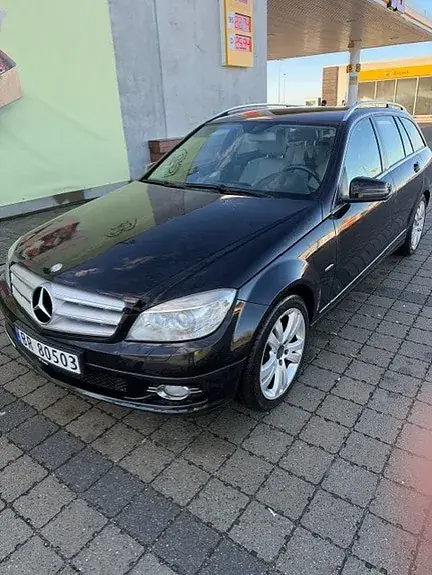 Mercedes-Benz C200 2009 photo 4