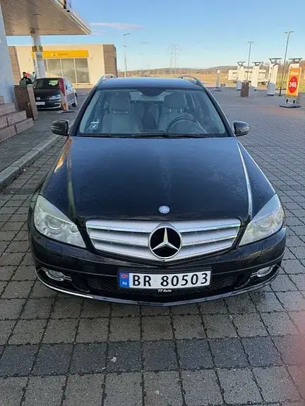 Mercedes-Benz C200 2009 photo 2