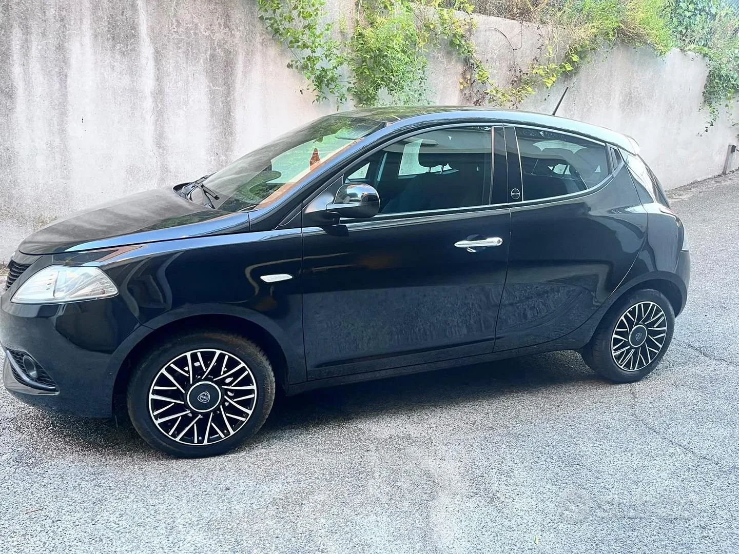 Lancia Ypsilon 2021 photo 3