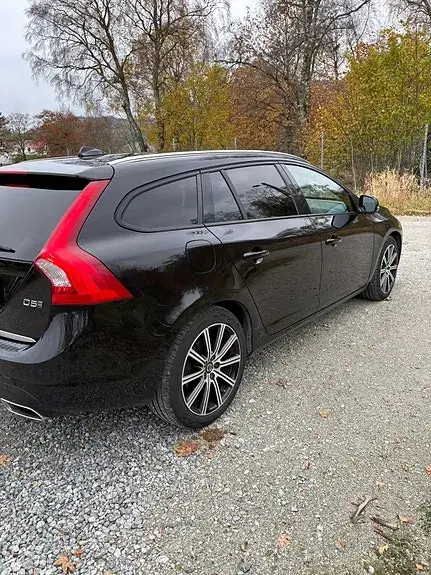 Volvo V60 2017 photo 5