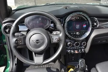 Mini Cooper 2023 photo 2