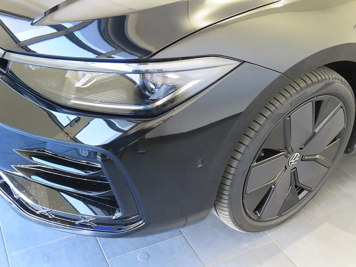 Volkswagen Passat 2026 photo 2