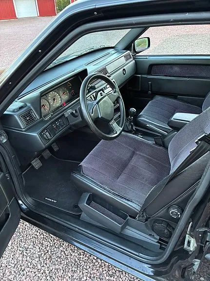 Volvo 740 1988 photo 4