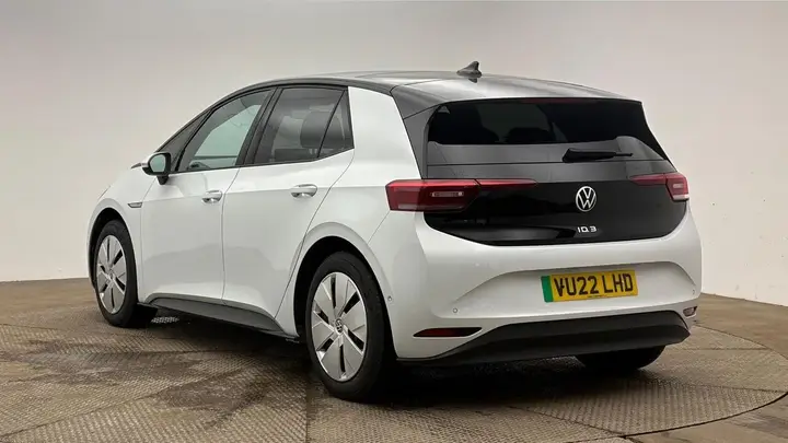 Volkswagen Id.3 2022 photo 3