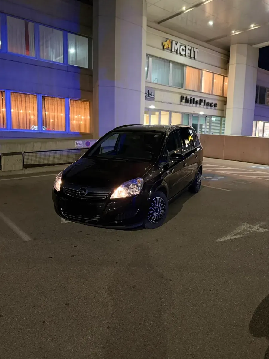 Opel Zafira