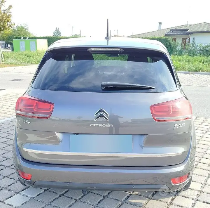 Citroen C4 Picasso 2018 photo 3