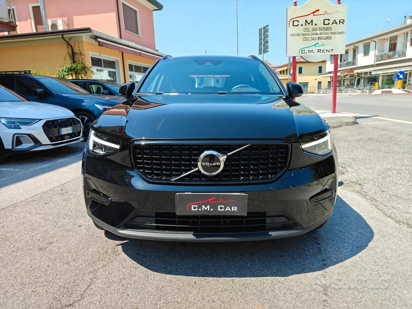 Volvo Xc40 2022 photo 2