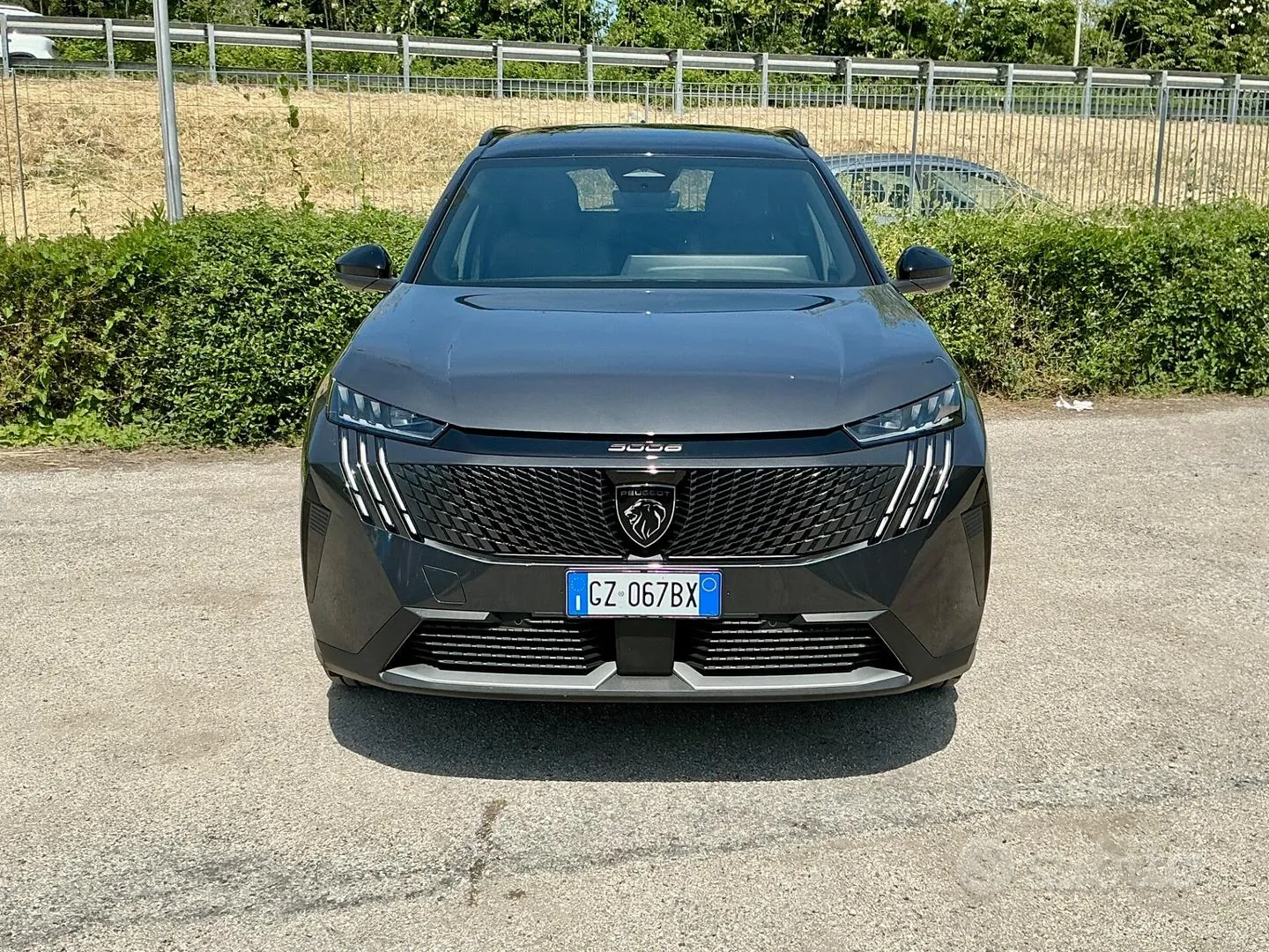 Peugeot 5008 2025 photo 2