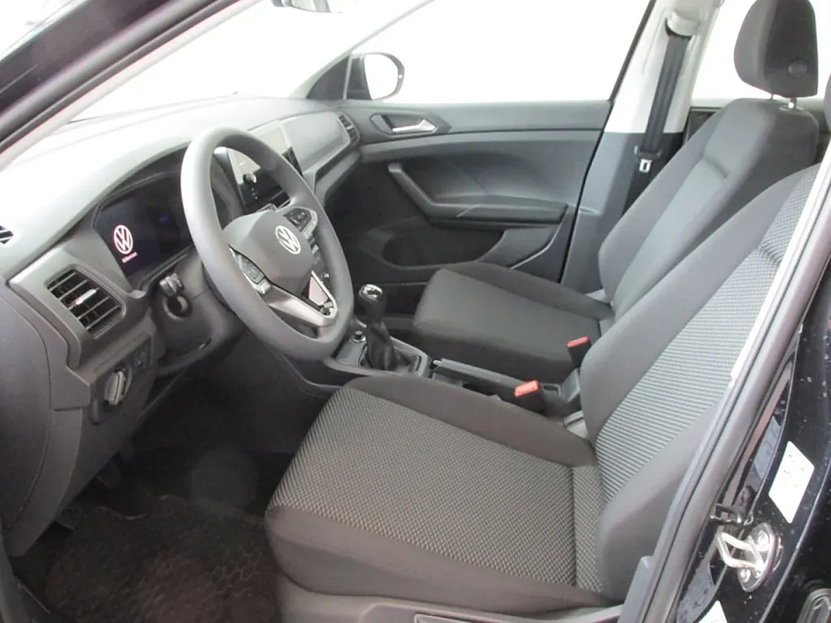 Volkswagen T-Cross 2026 photo 2