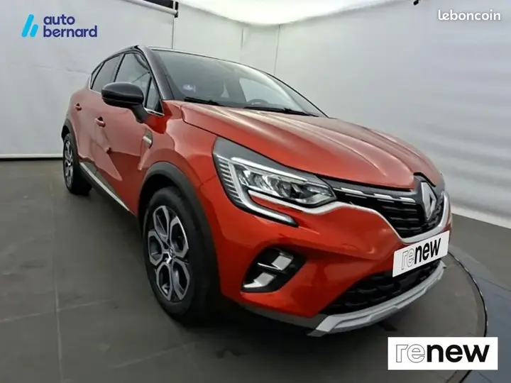 Renault Captur 2023 photo 3