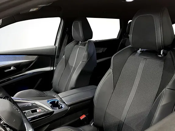 Peugeot 5008 2023 photo 5