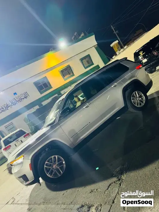 Jeep Grand Cherokee 2023 photo 5