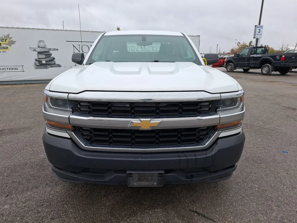 Chevrolet Silverado 1500 2016 photo 2