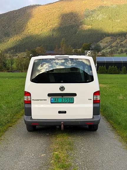 Volkswagen Transporter 2012 photo 3