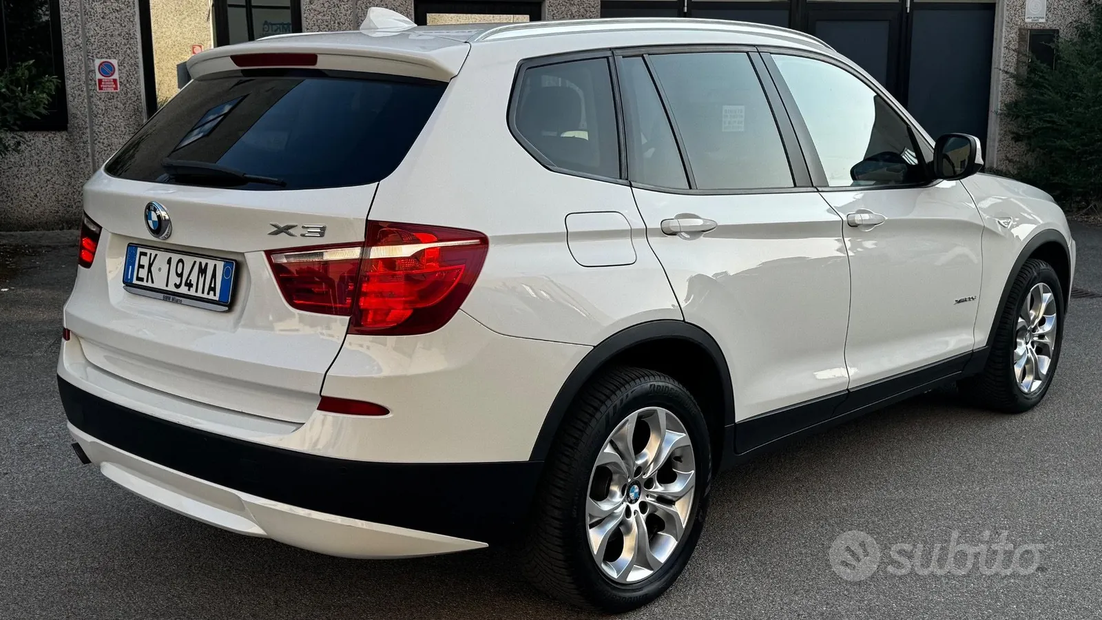 BMW X3 2012 photo 3