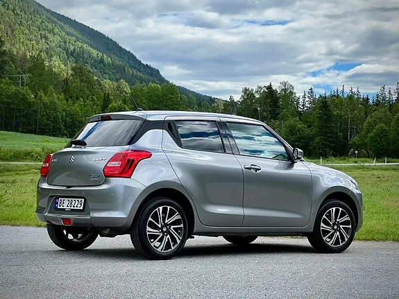 Suzuki Swift 2021 photo 4