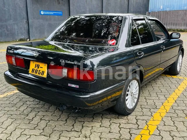 Nissan Sunny