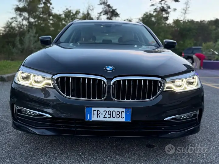 BMW 5 Series 2018 photo 2