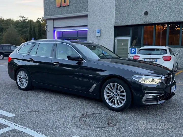 BMW 5 Series 2018 photo 3