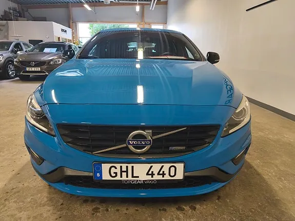 Volvo V60 2014 photo 2
