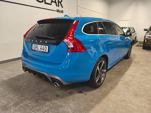 Volvo V60 2014 photo 4