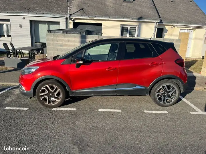 Renault Captur 2016 photo 2
