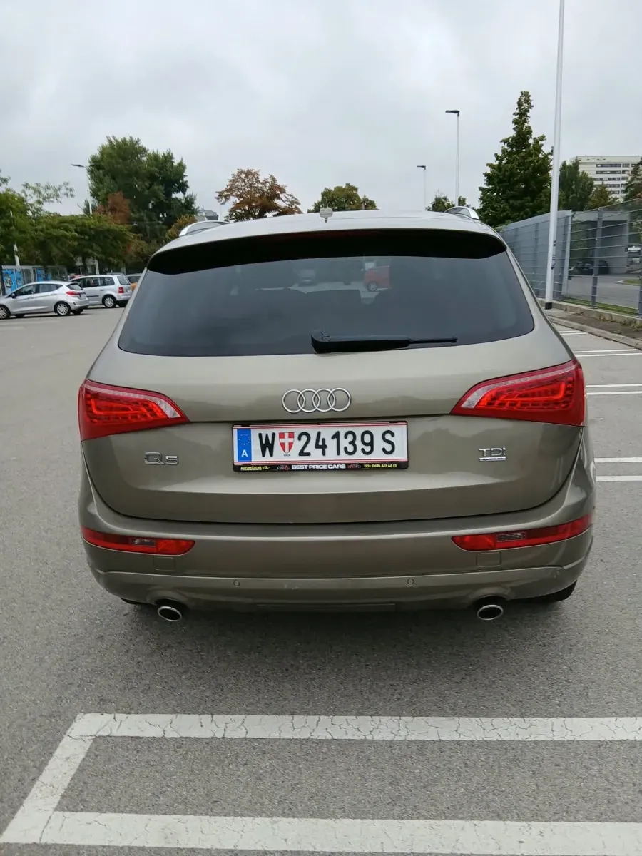 Audi Q5 2010 photo 3