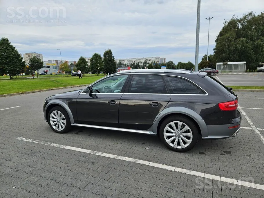 Audi A4 2015 photo 3