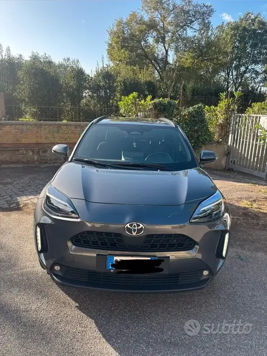 Toyota Yaris Cross 2025 photo 3