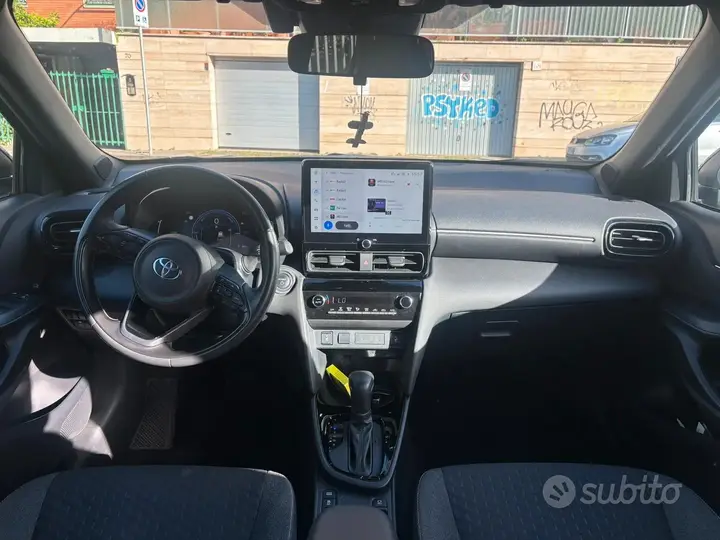Toyota Yaris Cross 2025 photo 5