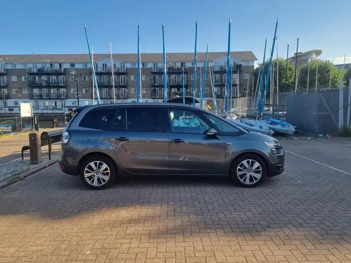 Citroen Grand C4 Picasso 2016 photo 3