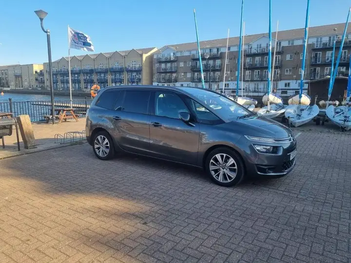 Citroen Grand C4 Picasso 2016 photo 2