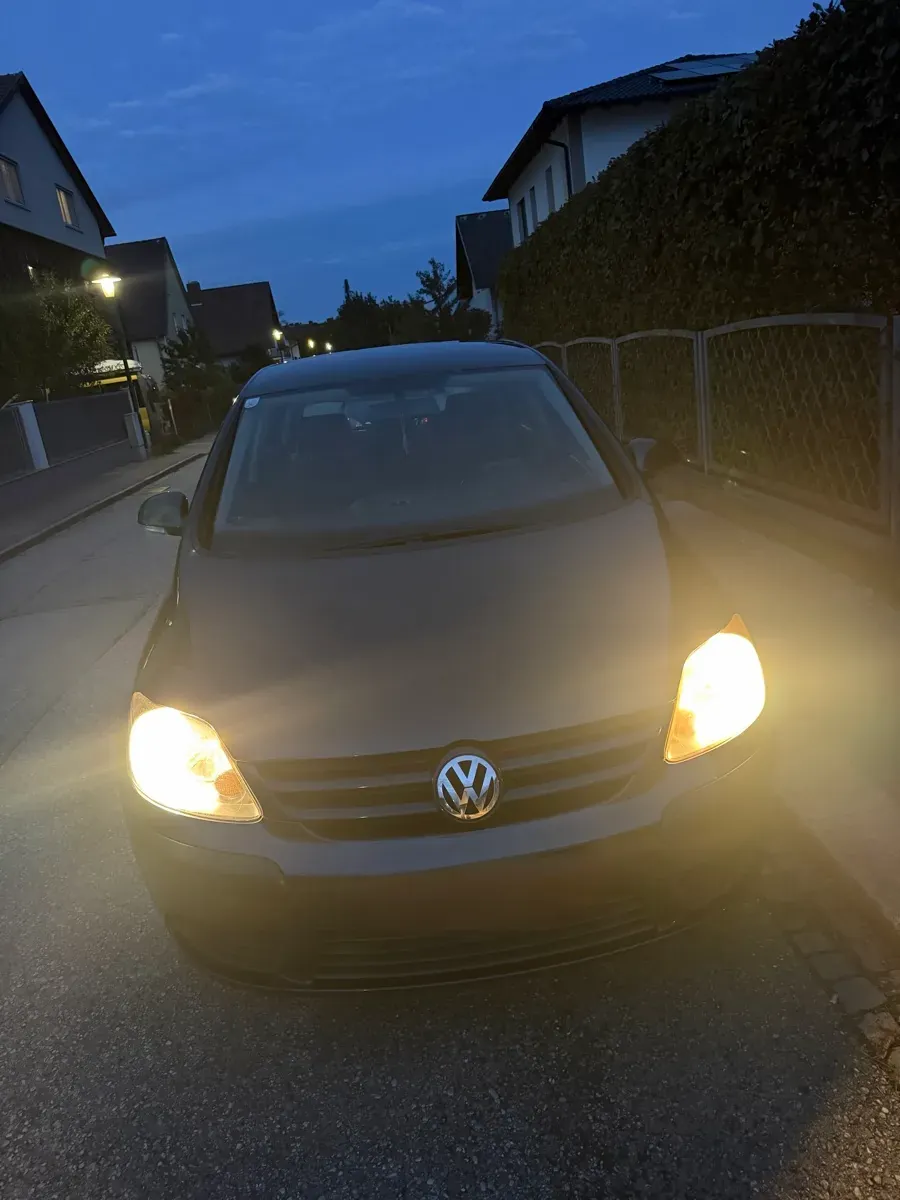 Volkswagen Golf 2005 photo 3