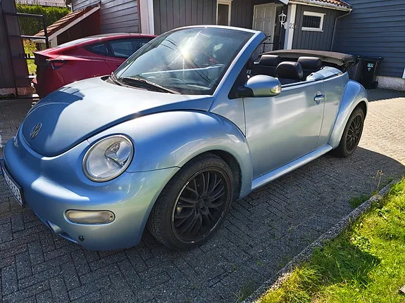 Volkswagen New Beetle 2004 photo 3