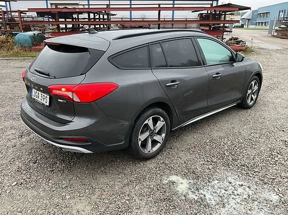 Ford Focus 2021 photo 4