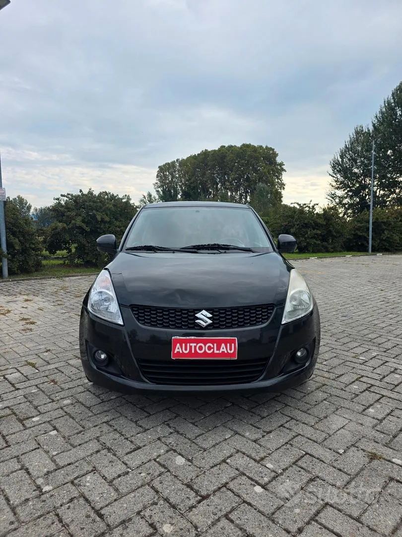 Suzuki Swift 2012 photo 3