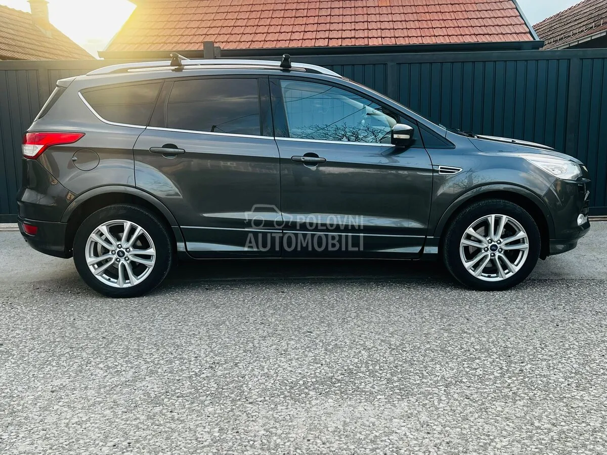 Ford Kuga 2014 photo 2