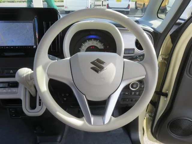 Suzuki Wagon R Smile 2024 photo 3