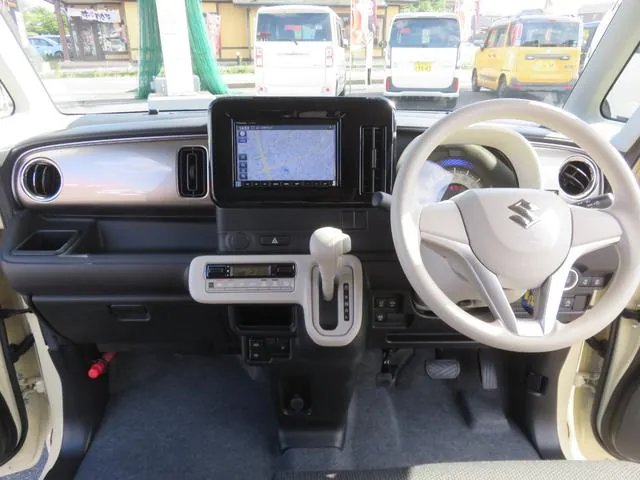 Suzuki Wagon R Smile 2024 photo 2