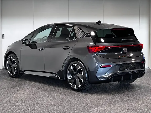 Cupra Born 2023 photo 5