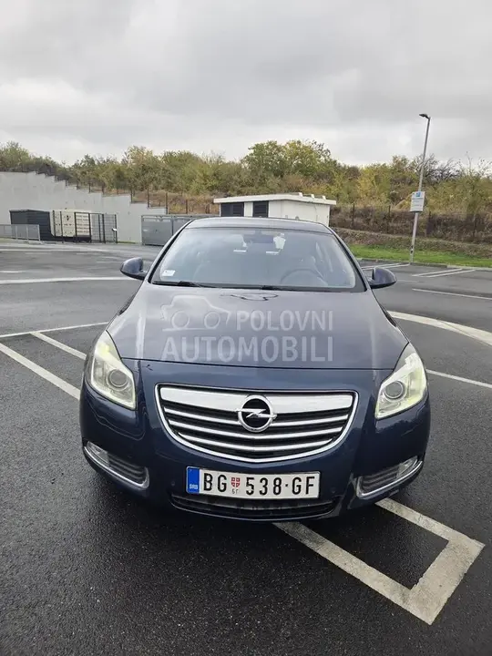 Opel Insignia 2011 photo 2