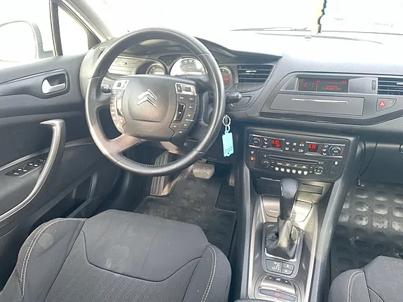 Citroen C5 2010 photo 5